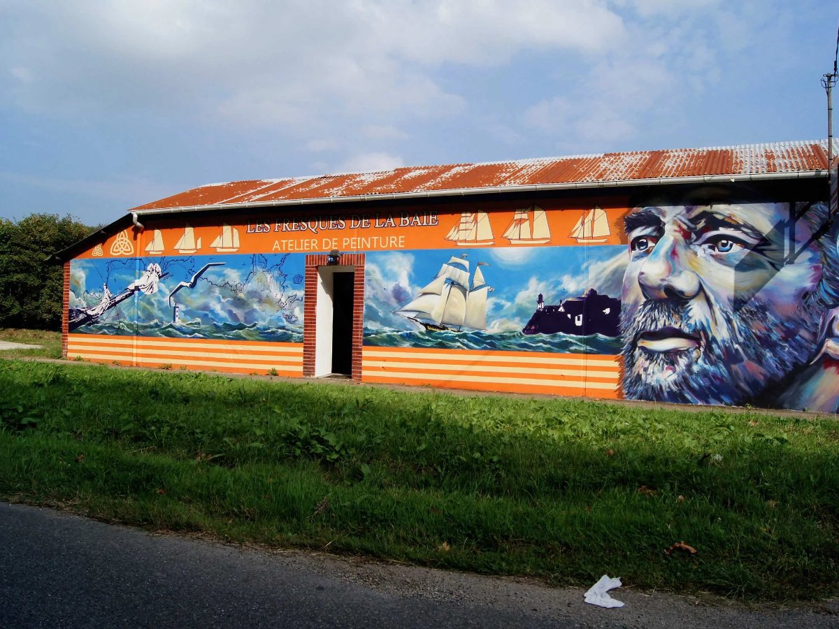 Fresque murale à Morlaix, L'atelier (portrait de Tabarly)